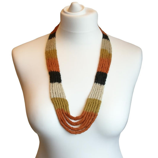 Crafted necklace